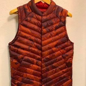 Lululemon Urban Camo Vest